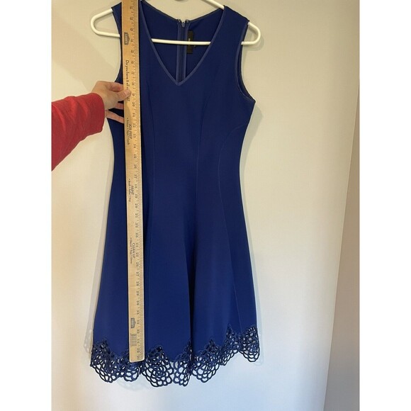 Elegant Blue Midi Dress - Picture 5 of 13
